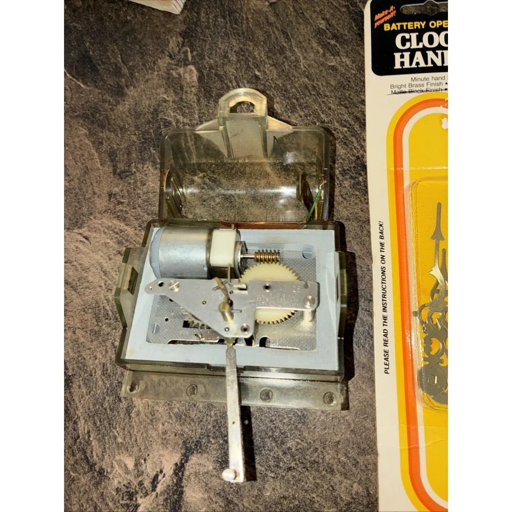 Vintage NEW Konrad Bihl 240/26 Clock Movement UNTESTED Western Germany